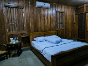 Puri Swantari Javanese Home Stay